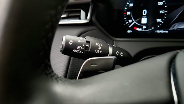 Used 2023 Land Rover Range Rover Velar R-Dynamic S AWD/4WD image 63