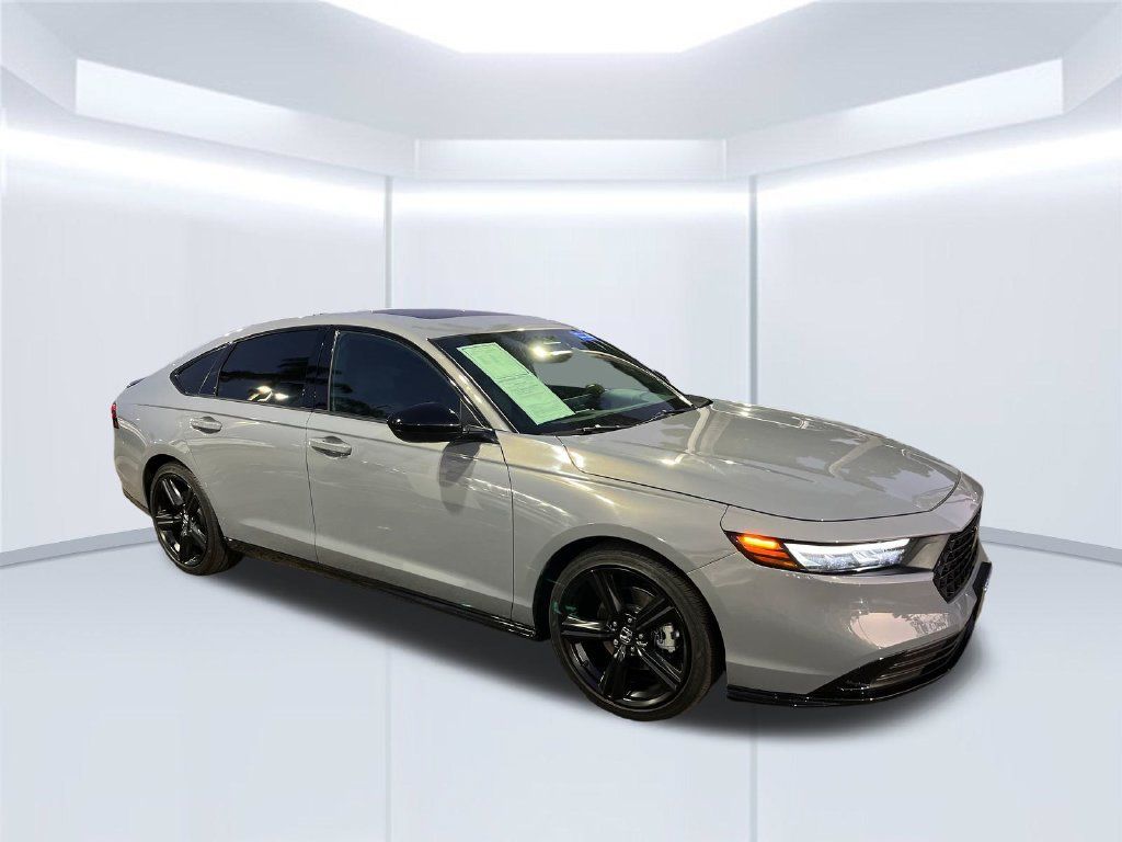 Certified 2026 Honda Accord Sport image 8