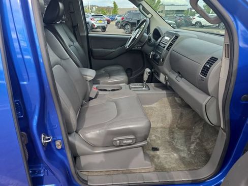 Used 2012 Nissan Frontier SL AWD/4WD image 18