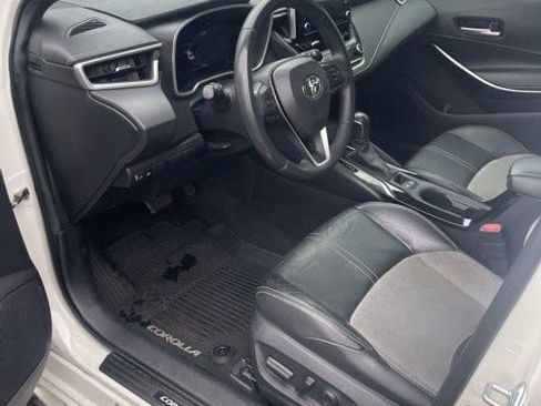 Used 2019 Toyota Corolla XSE image 7