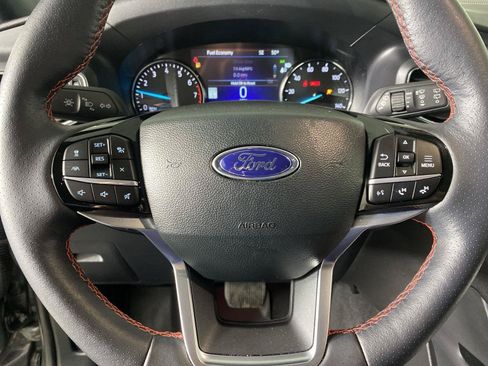 Used 2023 Ford Explorer ST-Line AWD/4WD image 21