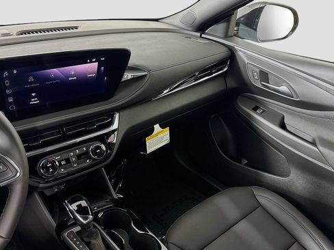 New 2026 Buick Envista Sport Touring w/ Convenience I Package FWD image 22