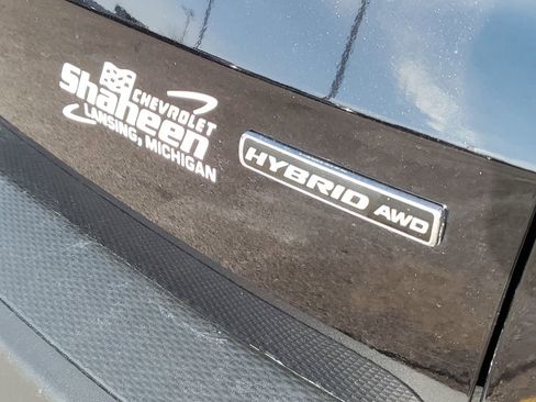 Used 2021 Ford Escape SE w/ SE Sport Appearance Package image 36