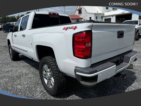 Used 2017 Chevrolet Silverado 2500 High Country w/ Duramax Plus Package AWD/4WD image 3