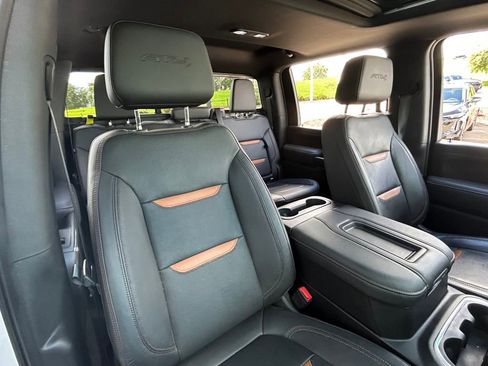 Used 2020 GMC Sierra 2500 AT4 w/ AT4 Premium Package image 44