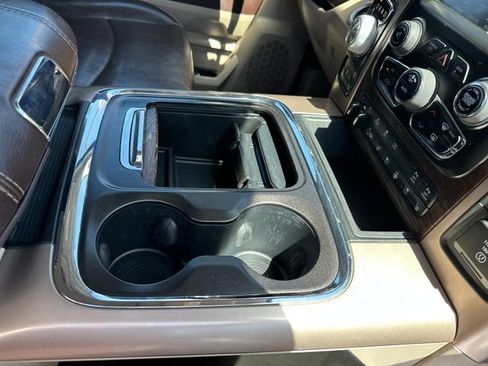 Used 2017 RAM 1500 Laramie Longhorn AWD/4WD image 36