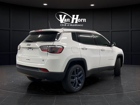 New 2026 Jeep Compass Latitude AWD/4WD image 7