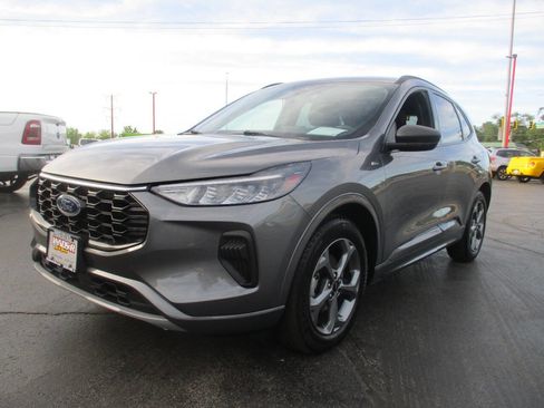 Used 2024 Ford Escape ST-Line FWD image 1