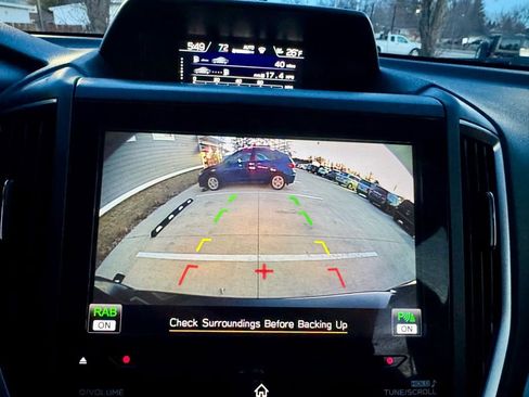 Used 2023 Subaru Crosstrek 2.5i Limited w/ Moonroof Package image 22