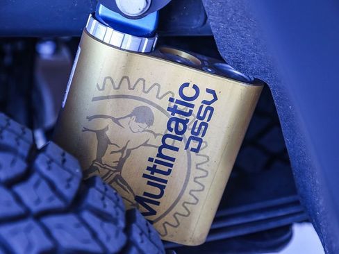 Used 2023 GMC Canyon AT4X image 13