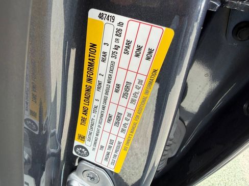 Used 2023 Tesla Model 3 Standard Range image 57