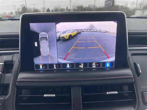 Used 2021 Chevrolet Tahoe RST w/ Luxury Package image 23