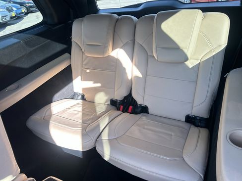 Used 2017 Mercedes-Benz GLS 450 4MATIC image 13