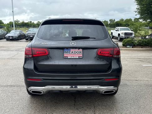 Used 2021 Mercedes-Benz GLC 300 image 4