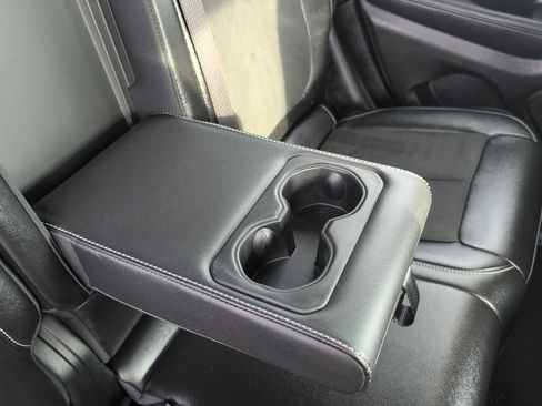 Used 2023 Jeep Grand Cherokee Altitude image 15