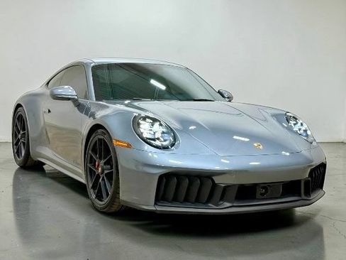 Used 2025 Porsche 911 Carrera 4 GTS AWD/4WD image 22