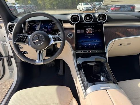 Used 2026 Mercedes-Benz GLC 300 4MATIC image 14