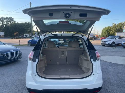 Used 2014 Nissan Rogue S FWD image 9