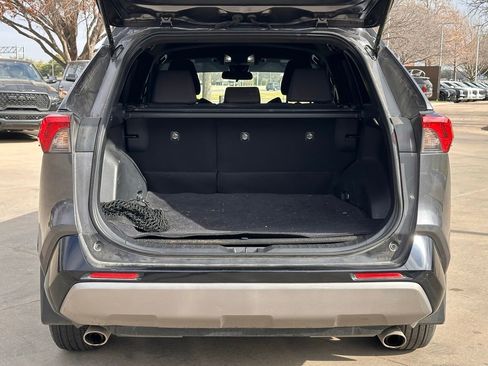 Used 2024 Toyota RAV4 SE image 13