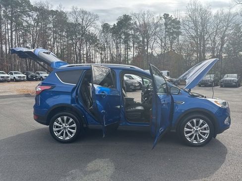 Certified 2018 Ford Escape Titanium image 26
