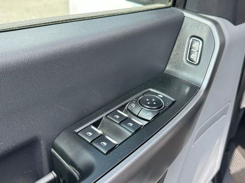 Used 2025 Ford F250 XLT AWD/4WD image 16