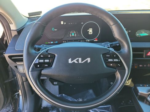 Used 2022 Kia EV6 Wind w/ Wind Technology Package image 21