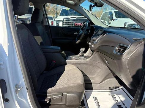 Certified 2023 Chevrolet Equinox LT w/ LPO, Floor Liner Package image 7