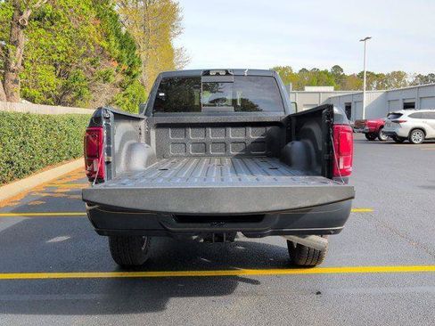 New 2026 RAM 2500 Laramie AWD/4WD image 5