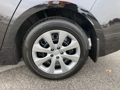 Certified 2026 Toyota Corolla LE image 19