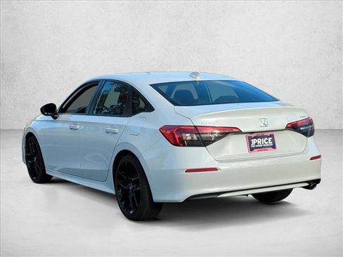 Used 2023 Honda Civic Sport image 8