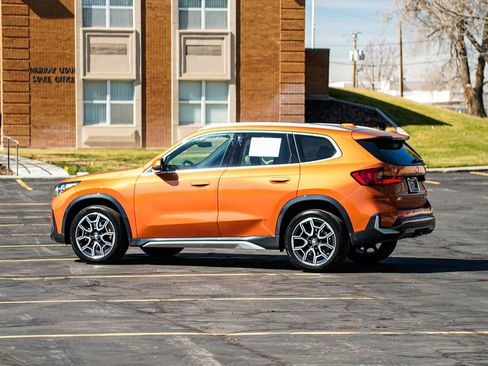 Certified 2025 BMW X1 xDrive28i w/ Premium Package image 7