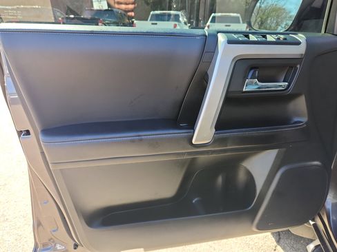 Used 2022 Toyota 4Runner SR5 Premium w/ Moonroof Package image 21