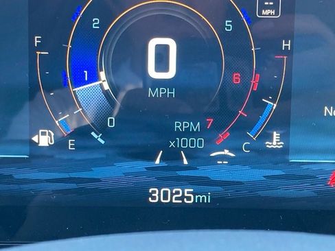Used 2026 Chevrolet Equinox ACTIV FWD image 14