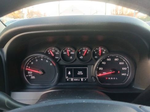 Used 2022 Chevrolet Silverado 1500 Custom w/ LPO, Dark Essentials Package image 27