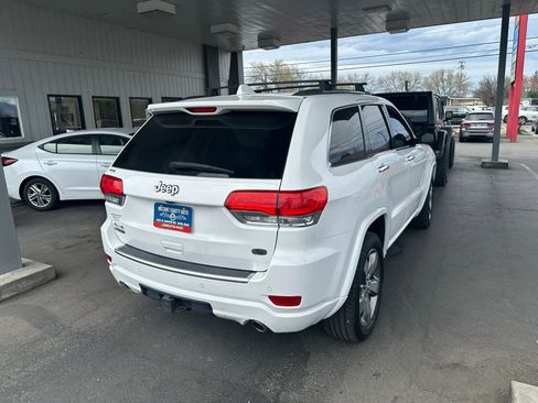 Used 2016 Jeep Grand Cherokee Overland w/ Advanced Technology Group image 5