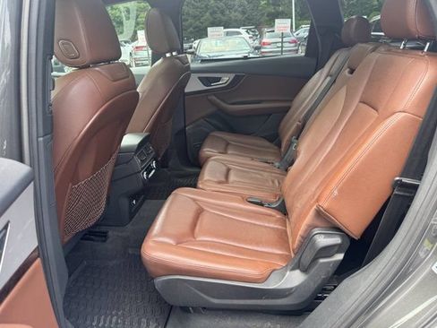 Used 2019 Audi Q7 2.0T Premium Plus AWD/4WD image 35