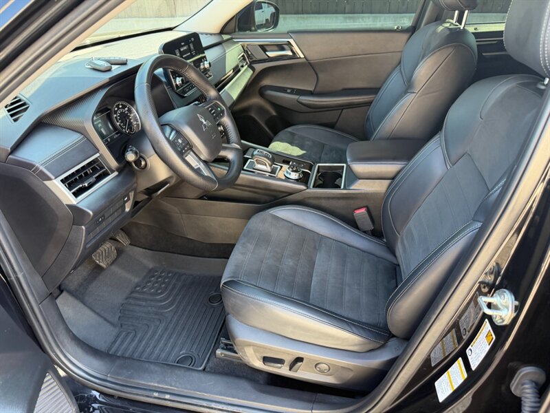 Used 2024 Mitsubishi Outlander SE AWD/4WD image 18