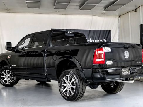 Used 2023 RAM 2500 Limited AWD/4WD image 10