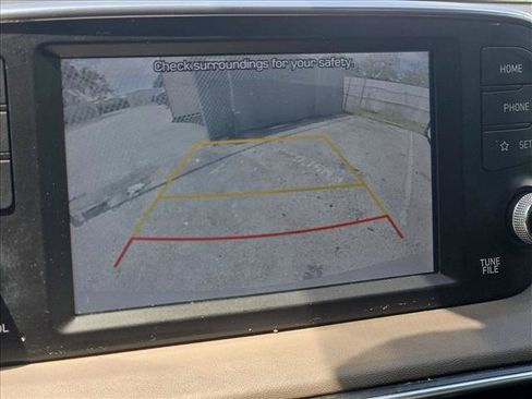 Used 2019 Hyundai Santa Fe SE FWD image 13