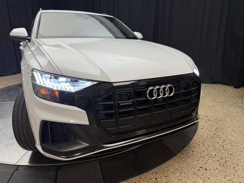 Used 2019 Audi Q8 Prestige image 13