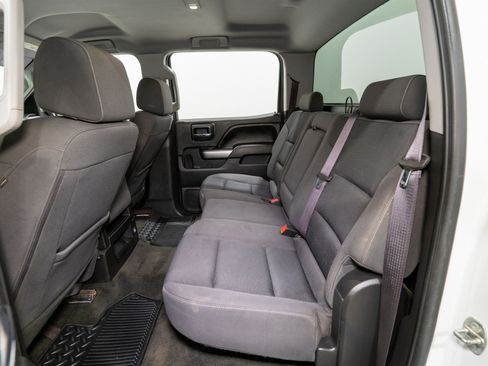 Used 2017 Chevrolet Silverado 1500 LT AWD/4WD image 28