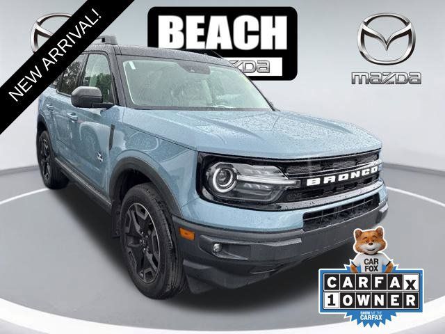 Certified 2022 Ford Bronco Sport Outer Banks w/ Tech Package AWD/4WD image 1