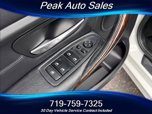 Used 2015 BMW 328i xDrive Sedan AWD/4WD image 13
