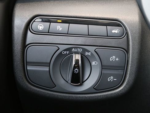 Certified 2025 INFINITI QX50 Luxe image 56