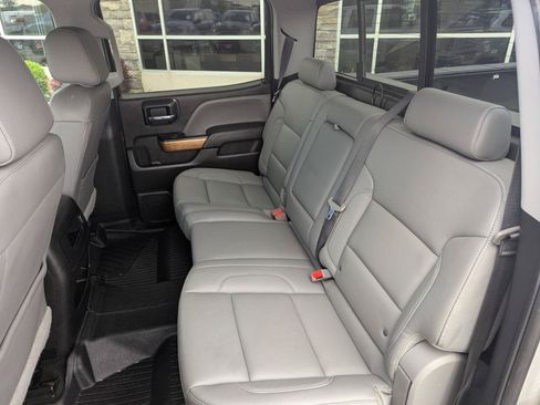 Used 2018 Chevrolet Silverado 1500 LTZ w/ Texas Edition AWD/4WD image 26