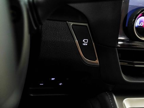 Used 2024 Lexus GX 550 w/ Accessory Package (2T) AWD/4WD image 40