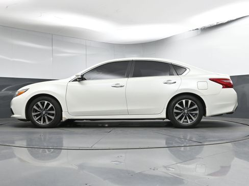 Used 2017 Nissan Altima 2.5 SL image 28