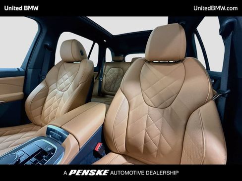 Used 2026 BMW X5 sDrive40i w/ Premium Package RWD image 5