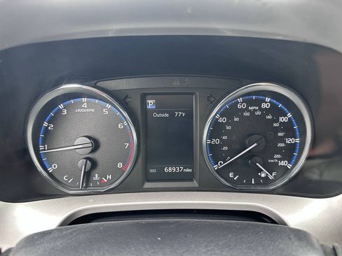 Used 2016 Toyota RAV4 XLE AWD/4WD image 19