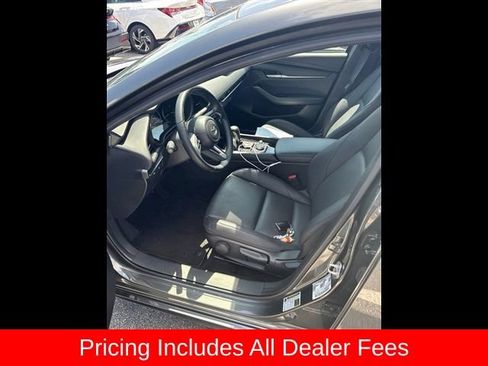 Used 2025 MAZDA MAZDA3 s FWD image 2